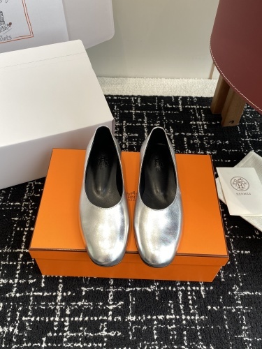 Hermes Toe Shoes