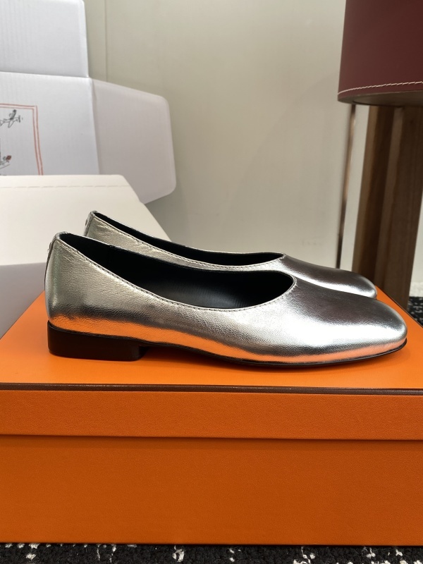 Hermes Toe Shoes