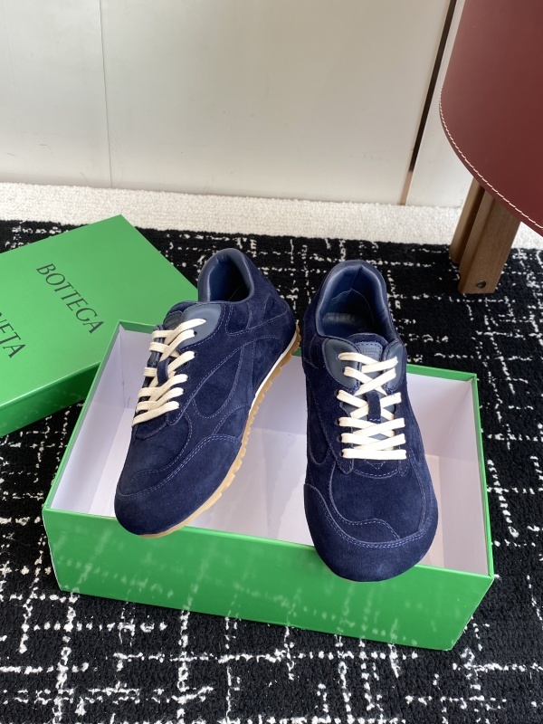 Bottega Veneta Orbit Flash Low Top Sneaker