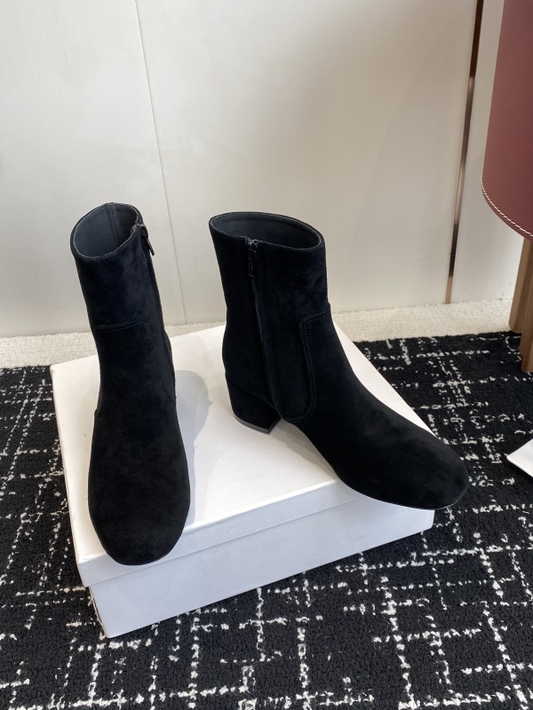 Celine Triomphe Short Boots Havana