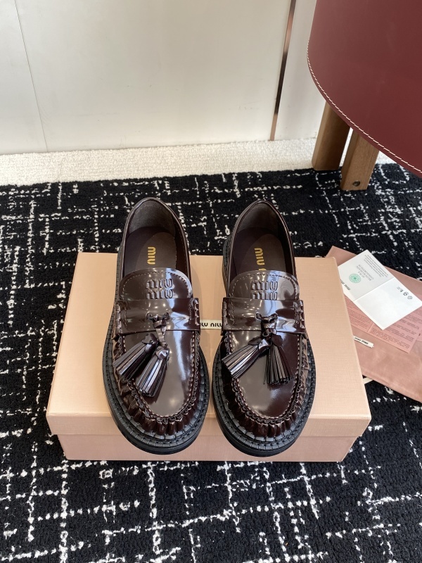 Miu Miu Mocassini Leather Loafer Flats