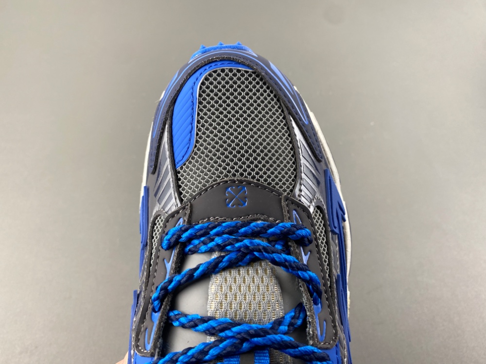 OFF-WHITE BE RIGHT BACK