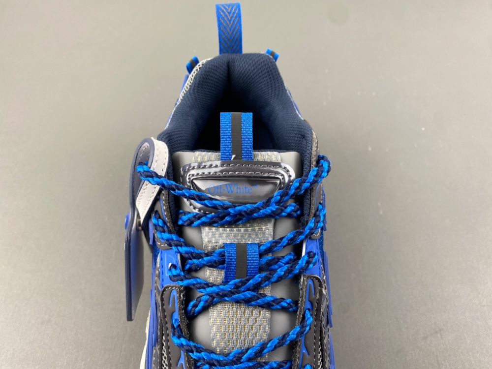 OFF-WHITE BE RIGHT BACK